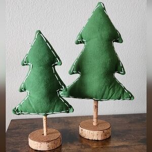 Stuffed Christmas Trees decor